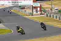 enduro-digital-images;event-digital-images;eventdigitalimages;mallory-park;mallory-park-photographs;mallory-park-trackday;mallory-park-trackday-photographs;no-limits-trackdays;peter-wileman-photography;racing-digital-images;trackday-digital-images;trackday-photos